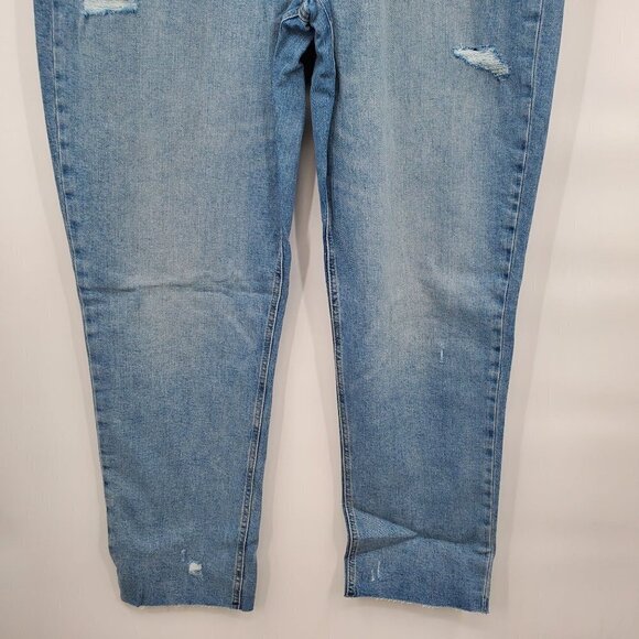 Old Navy Curvy Extra Hi Rise Sky-Hi Straight Button-Fly Jeans Womens Size 16 NWT - Picture 7 of 16